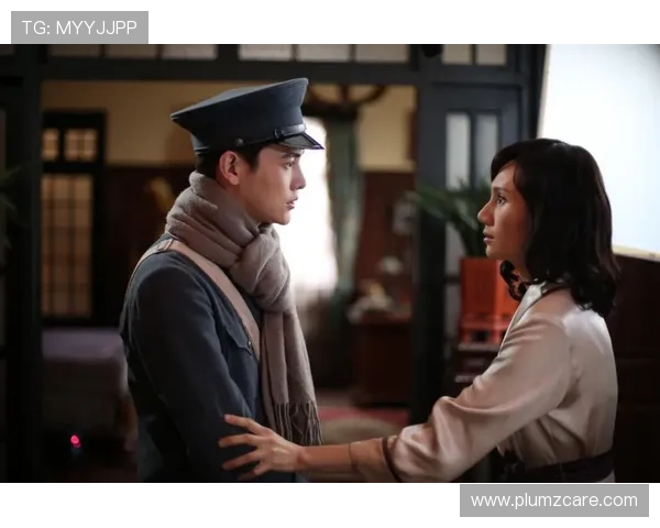 《锋刃》：谍海孤影，信仰之光，照亮乱世情仇